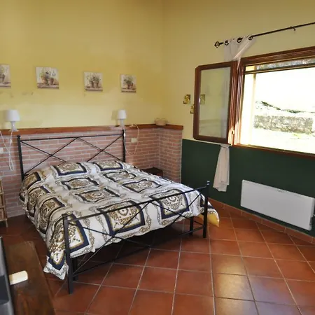 Agriturismo Il Cerrosughero Alloggio per agriturismo *
