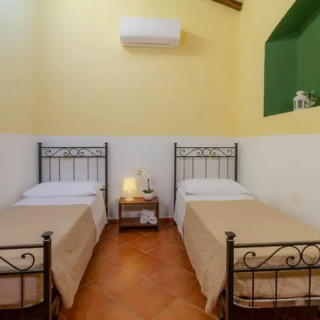 Il Cerrosughero Alloggio per agriturismo Scarlino